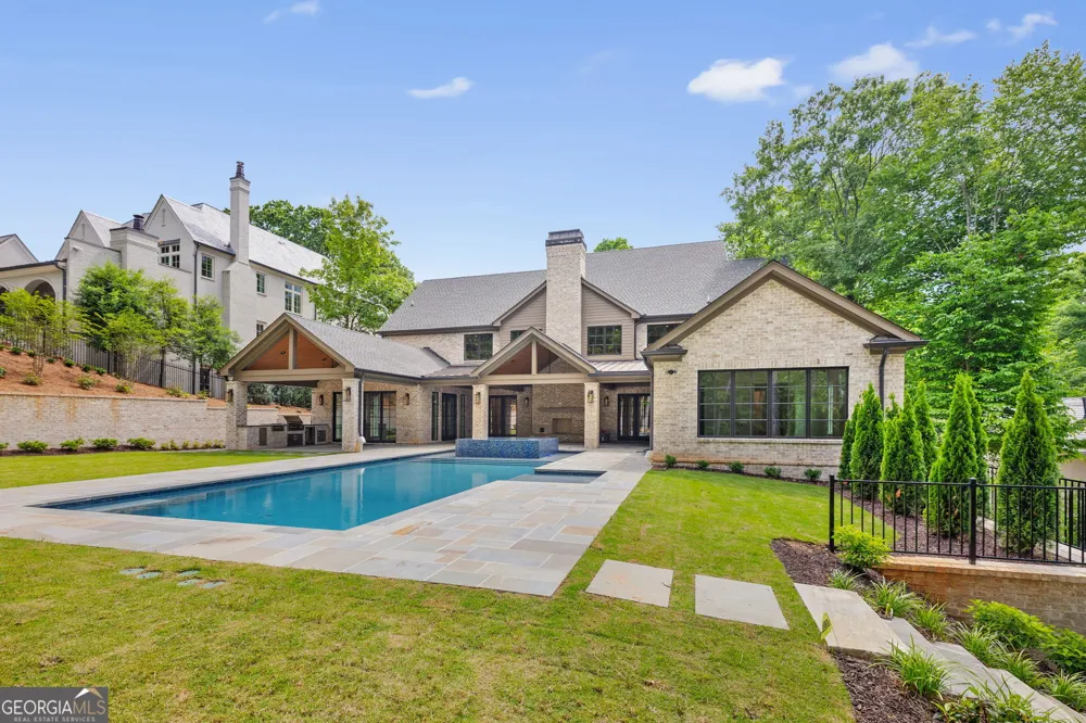 95 Blackland RD NW Atlanta, GA 30342
