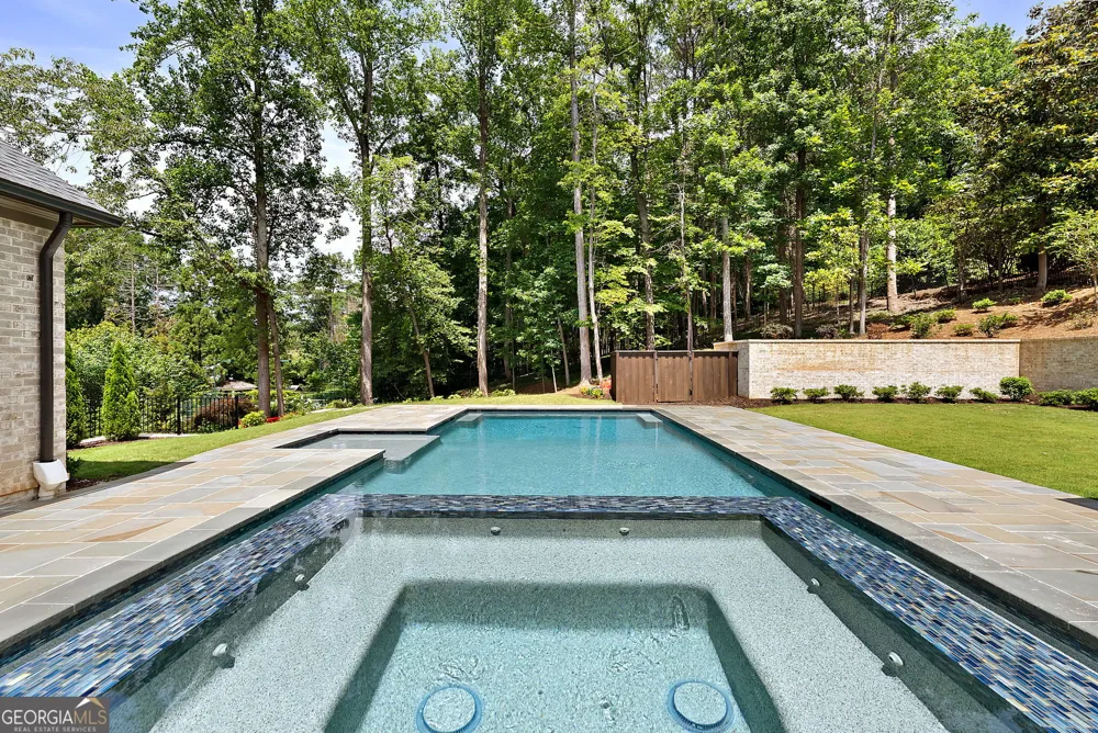 95 Blackland RD NW Atlanta, GA 30342