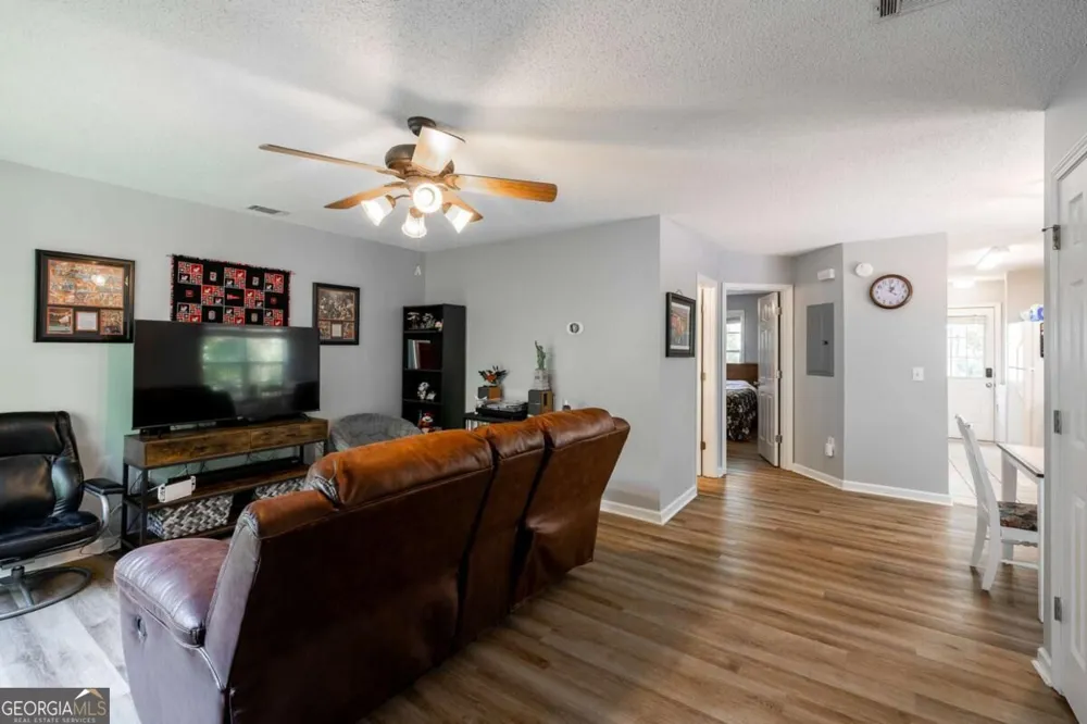 1305 Cedar Shoals DR Athens, GA 30605