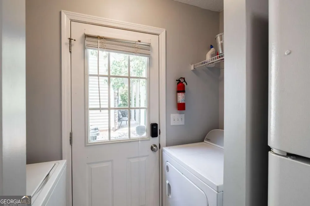 1305 Cedar Shoals DR Athens, GA 30605