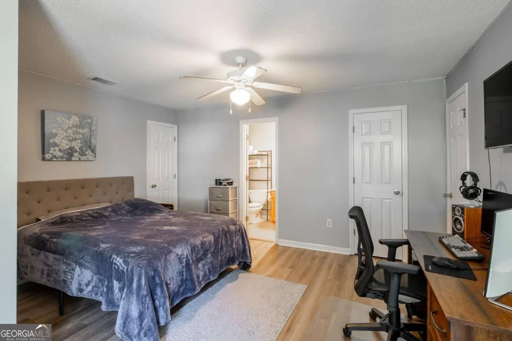1305 Cedar Shoals DR Athens, GA 30605