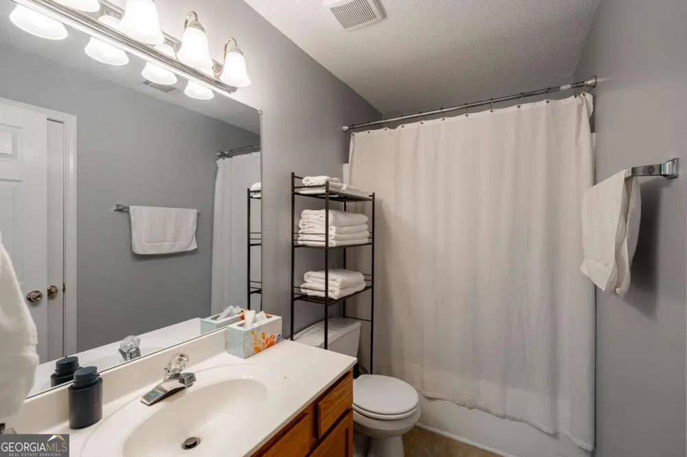 1305 Cedar Shoals DR Athens, GA 30605