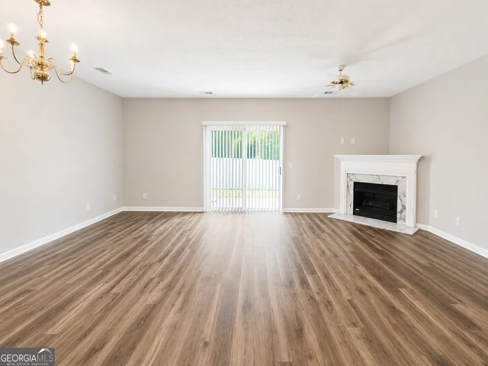 3795 Austin Park LN Decatur, GA 30032