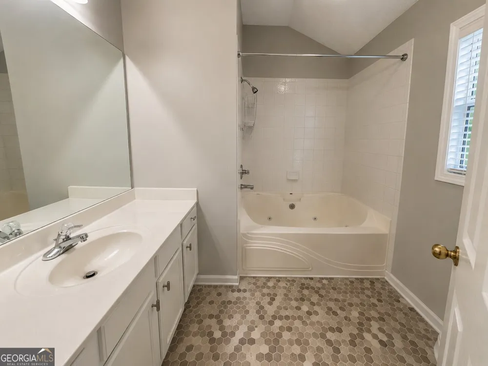 3795 Austin Park LN Decatur, GA 30032