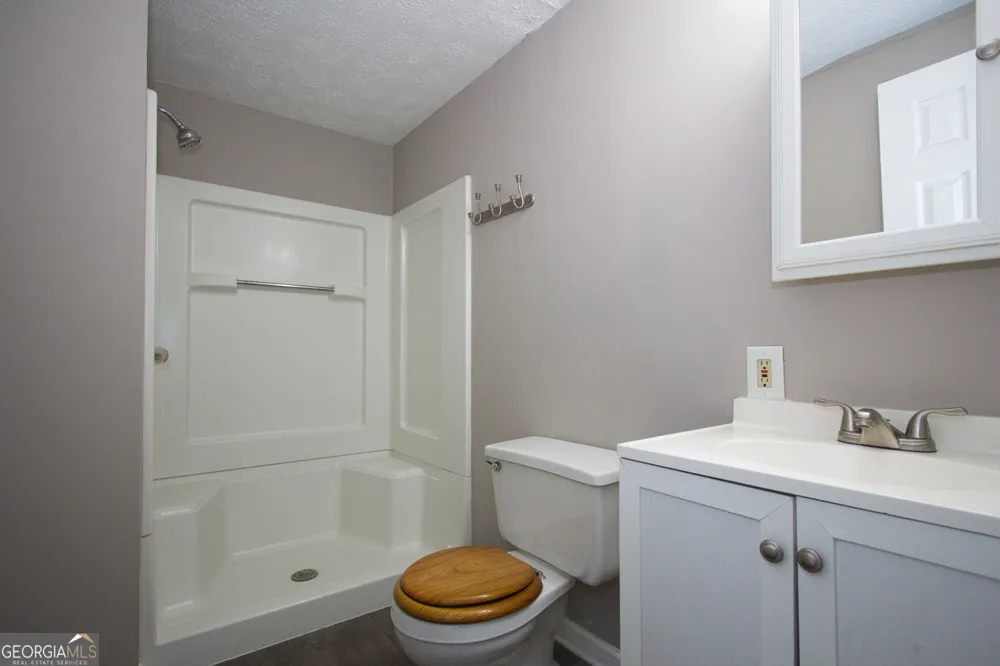 4685 Barnes CT Loganville, GA 30052