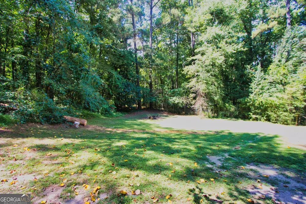 4685 Barnes CT Loganville, GA 30052