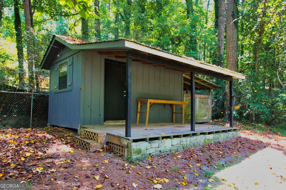 4685 Barnes CT Loganville, GA 30052