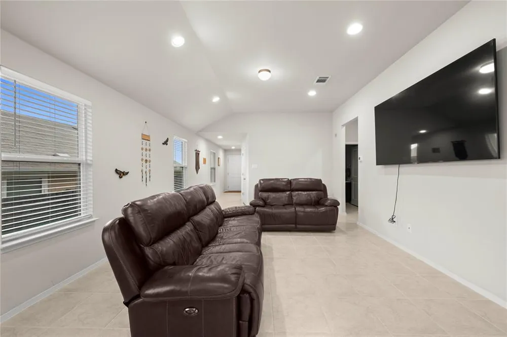 11512 Milano Drive Austin, TX 78747