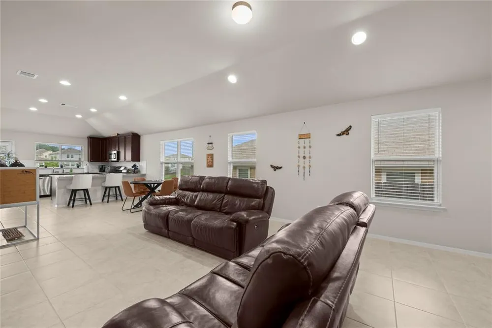 11512 Milano Drive Austin, TX 78747