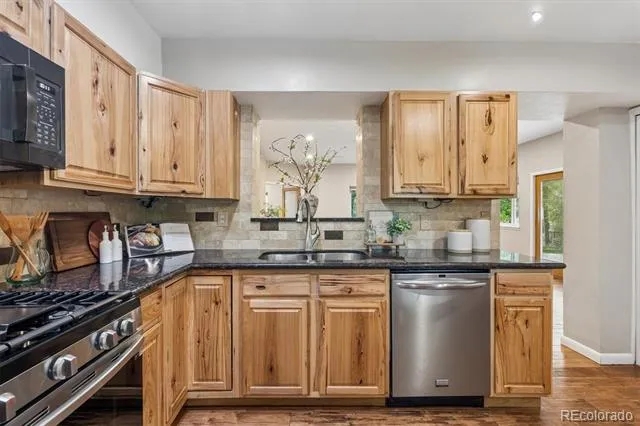 1606 Glen Bar Drive Lakewood, CO 80215