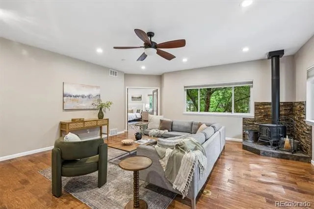 1606 Glen Bar Drive Lakewood, CO 80215