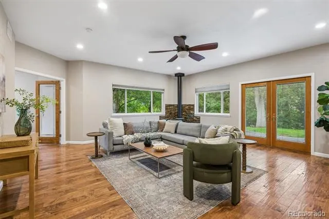1606 Glen Bar Drive Lakewood, CO 80215