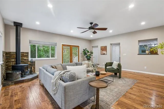 1606 Glen Bar Drive Lakewood, CO 80215