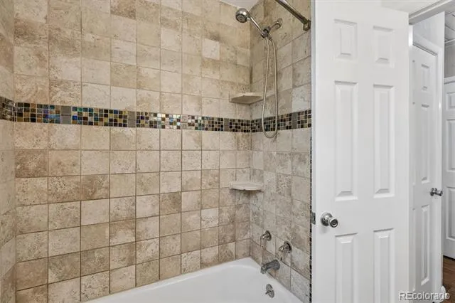 1606 Glen Bar Drive Lakewood, CO 80215