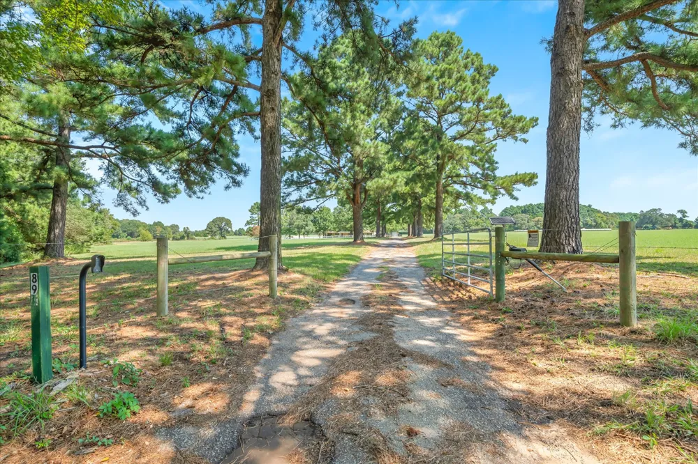 893 Vz County Road 4203 Canton, TX 75103