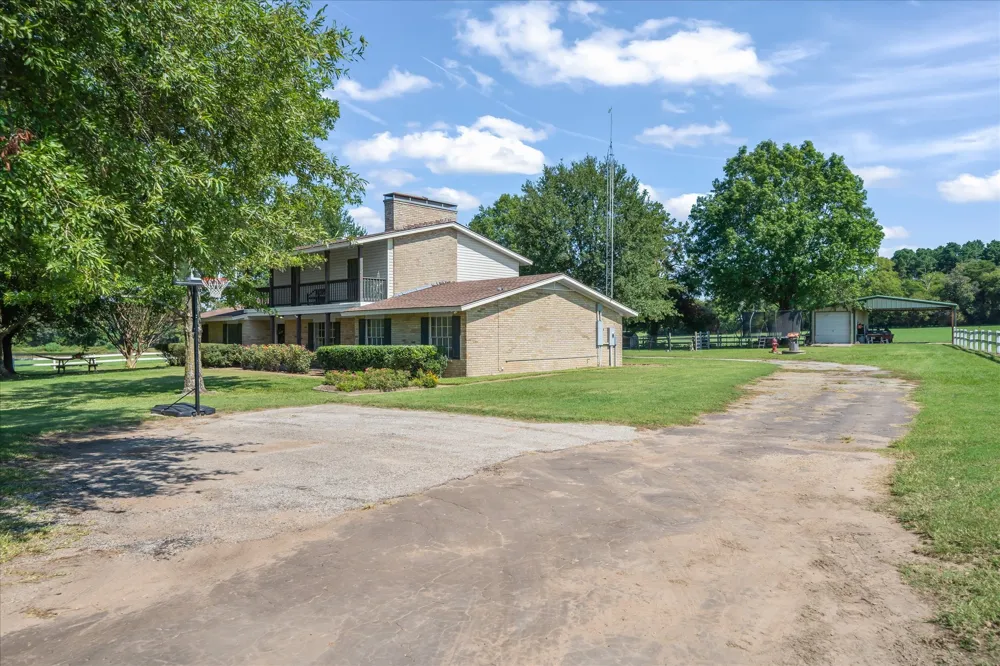 893 Vz County Road 4203 Canton, TX 75103