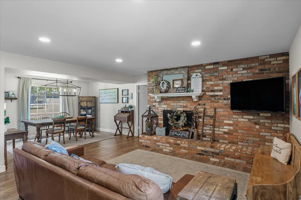 893 Vz County Road 4203 Canton, TX 75103