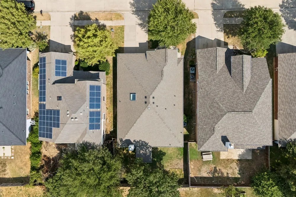 1023 Aviary Aubrey, TX 76227