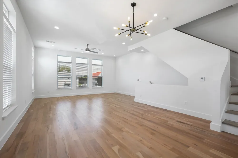 4904 Lexington Court Dallas, TX 75206
