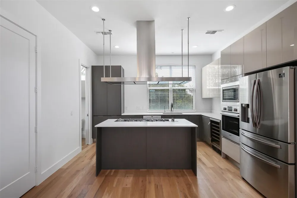 4904 Lexington Court Dallas, TX 75206
