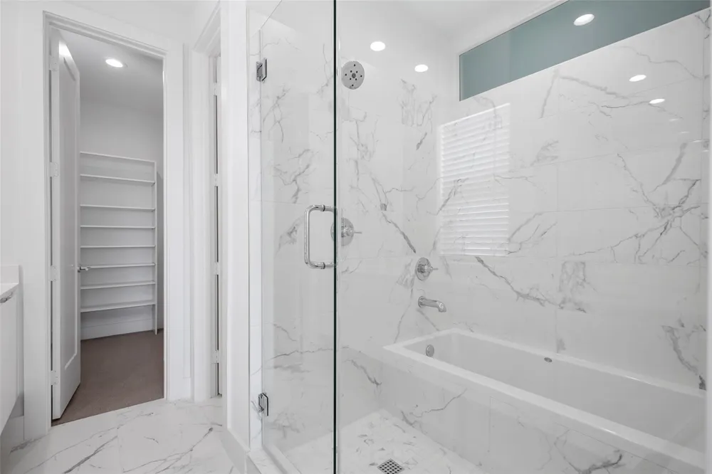 4904 Lexington Court Dallas, TX 75206