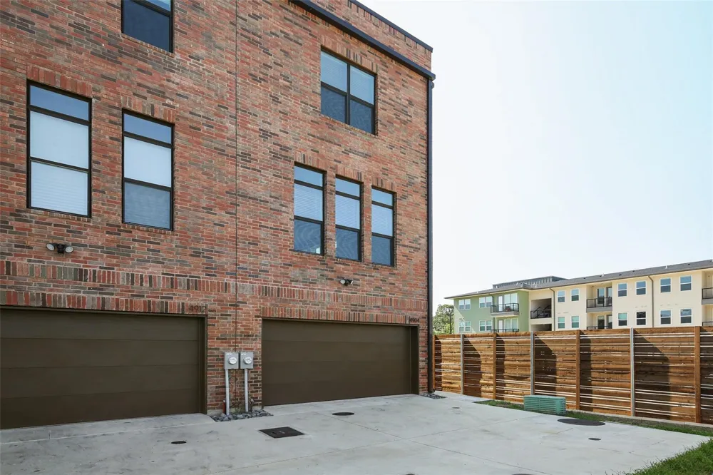 4904 Lexington Court Dallas, TX 75206