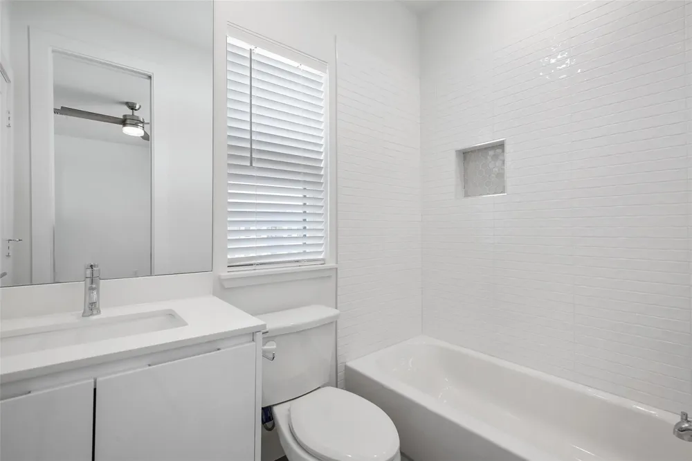 4904 Lexington Court Dallas, TX 75206