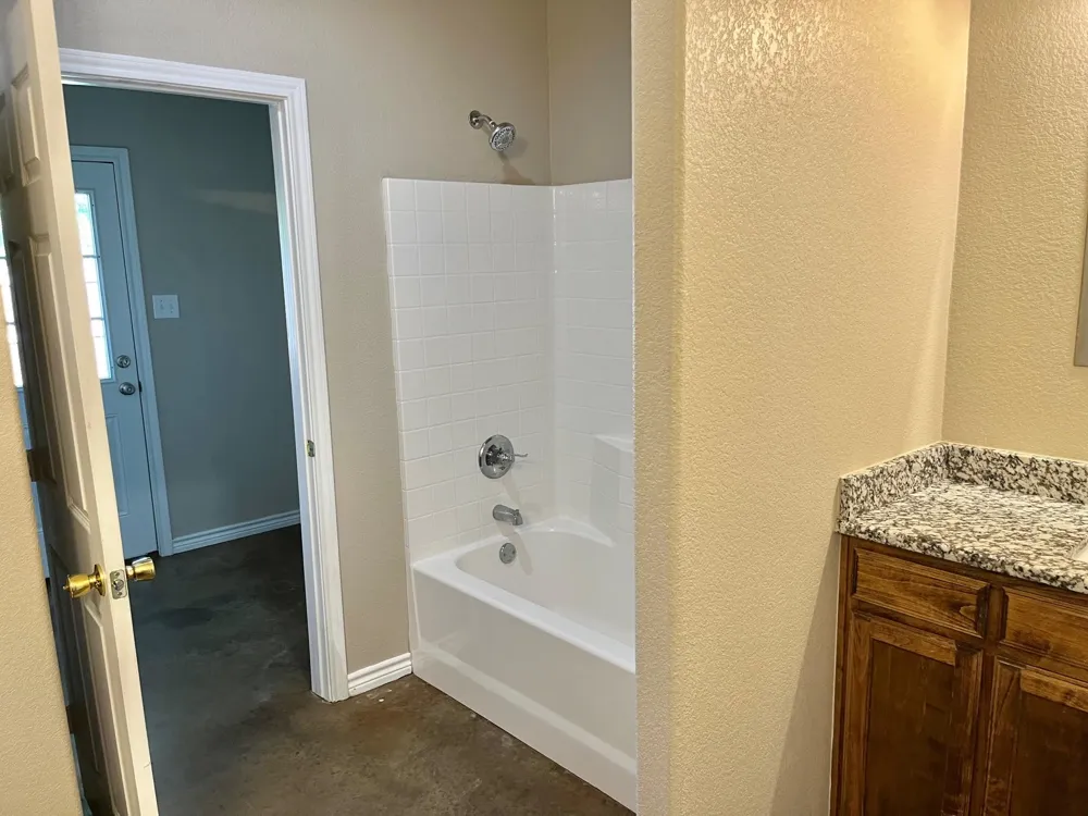 2332 County Road 314 Cleburne, TX 76031