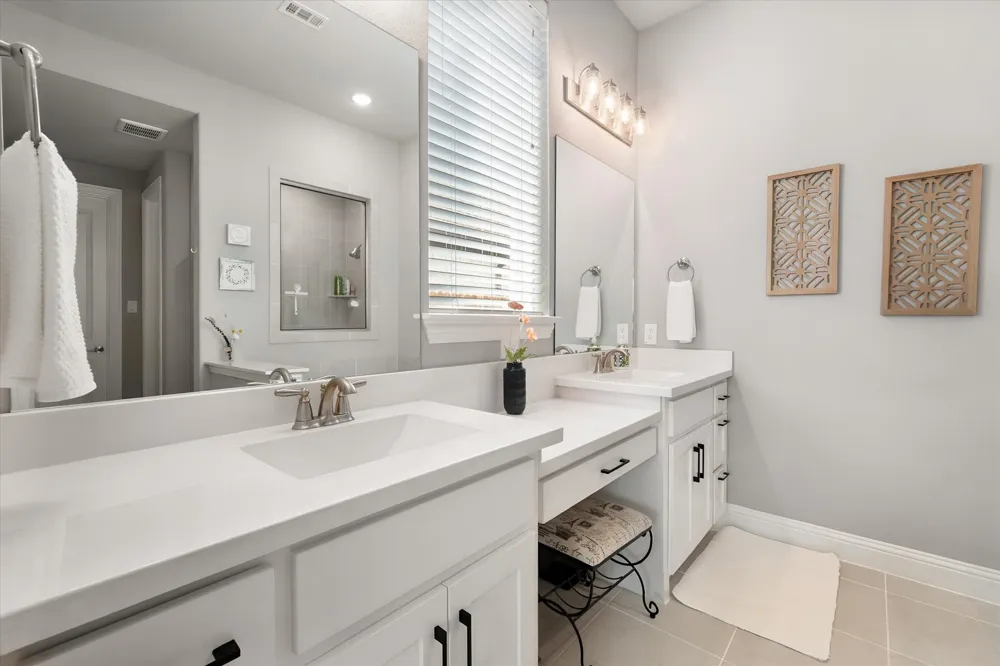 7508 Woodwheel Drive Fort Worth, TX 76123