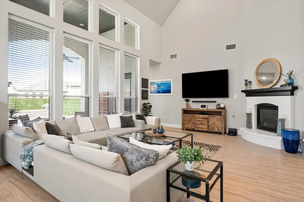 7508 Woodwheel Drive Fort Worth, TX 76123