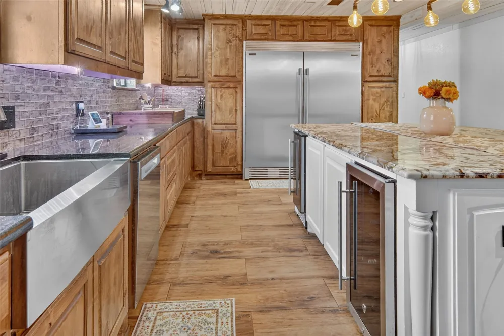 7200 Gillis Johnson Street Fort Worth, TX 76179