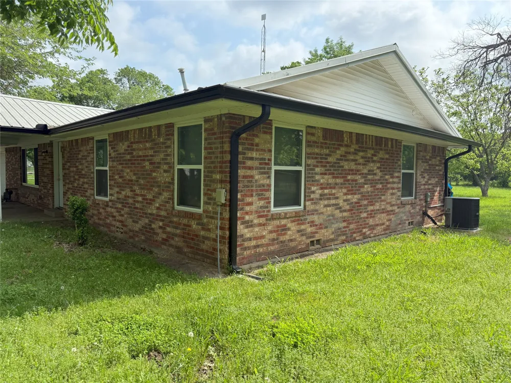 494 Lannius Road Dodd City, TX 75438