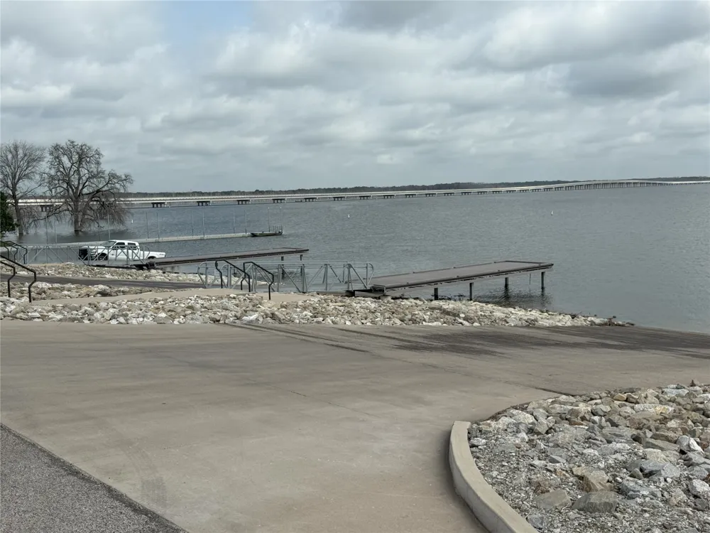 494 Lannius Road Dodd City, TX 75438