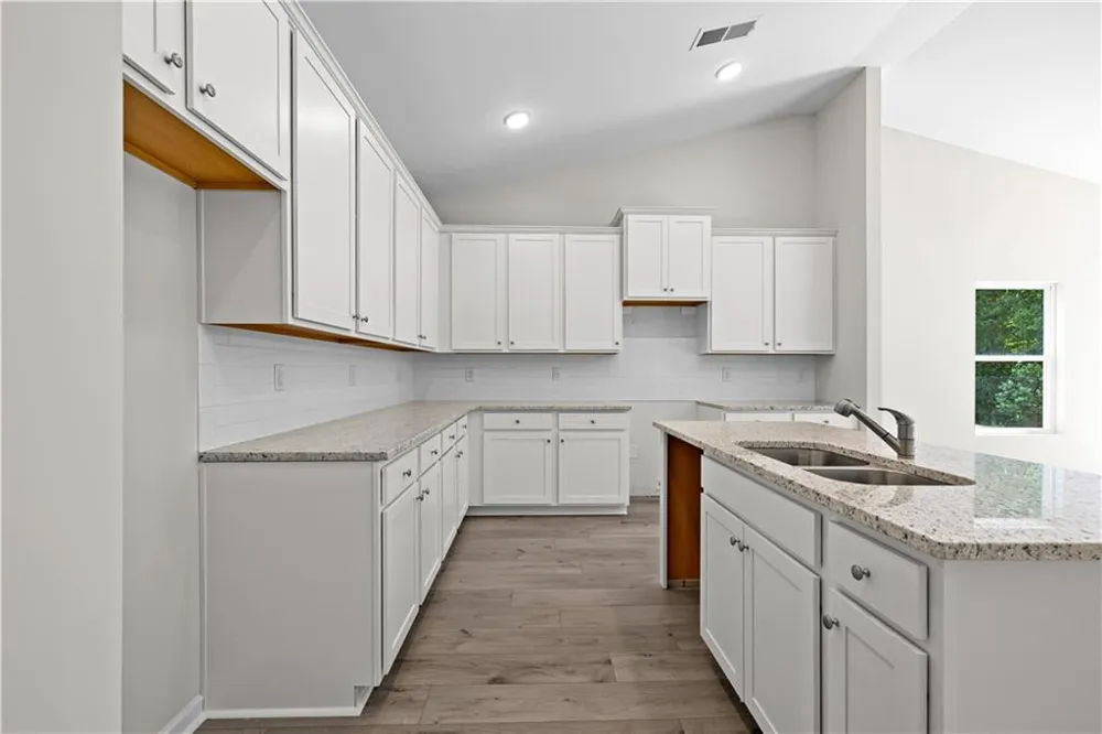 503 Charleston Place Villa Rica, GA 30180
