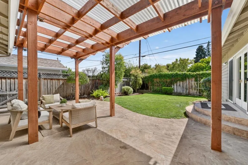 898 Lois Avenue Sunnyvale, CA 94087