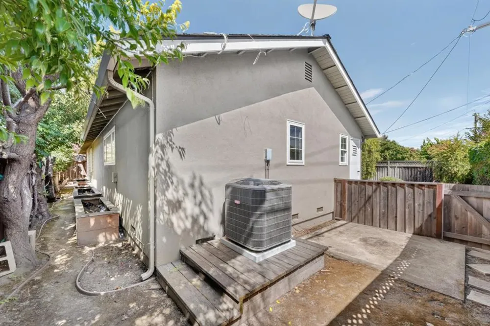 898 Lois Avenue Sunnyvale, CA 94087