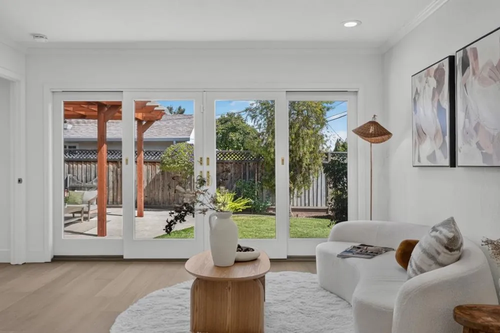 898 Lois Avenue Sunnyvale, CA 94087