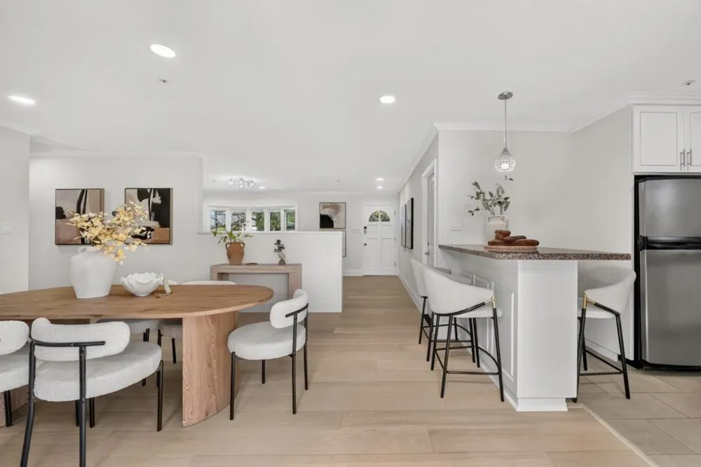 898 Lois Avenue Sunnyvale, CA 94087