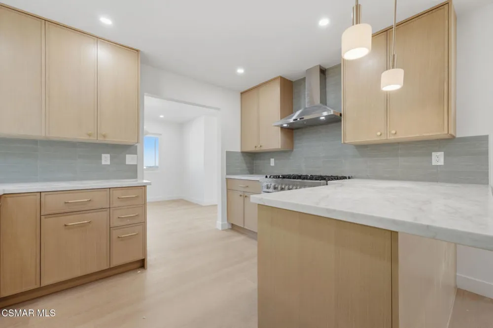 6652 Daryn Drive West Hills, CA 91307
