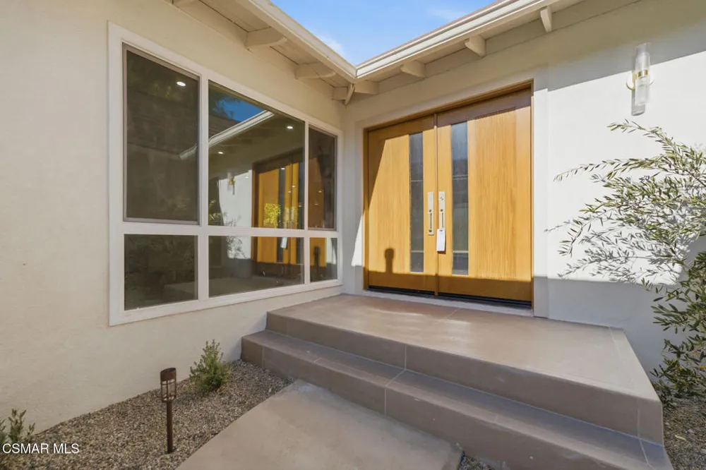 6652 Daryn Drive West Hills, CA 91307