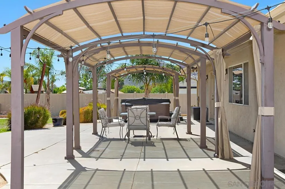 23627 Scarbery Way Ramona, CA 92065