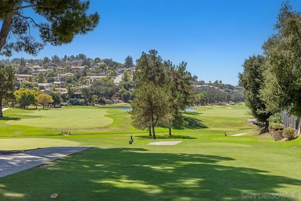23627 Scarbery Way Ramona, CA 92065
