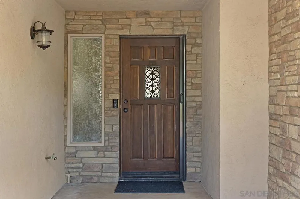 23627 Scarbery Way Ramona, CA 92065