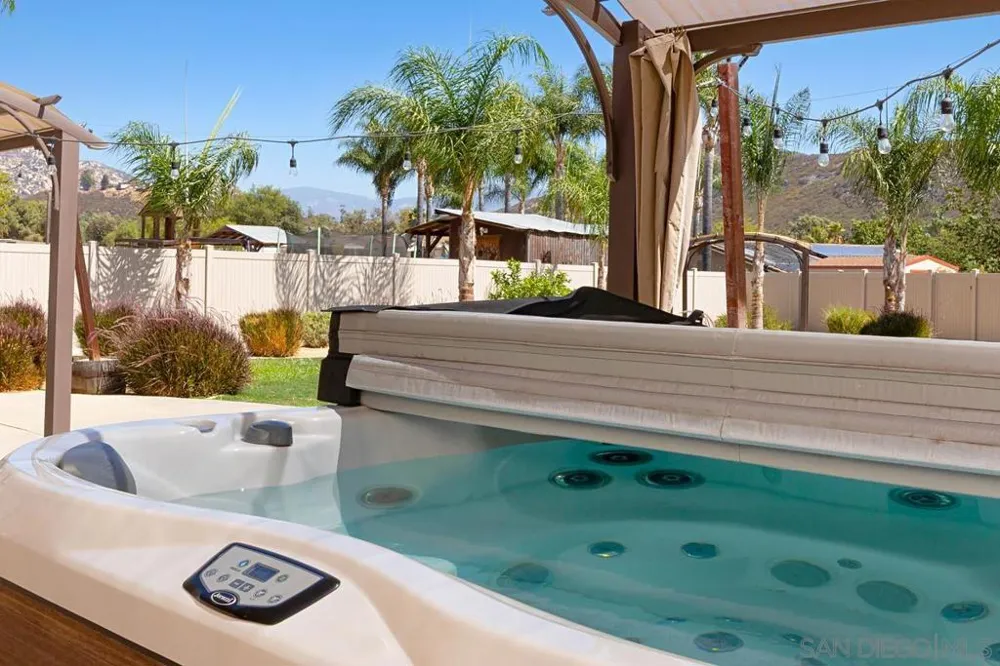 23627 Scarbery Way Ramona, CA 92065