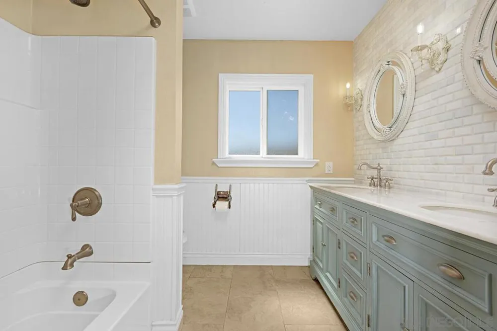 23627 Scarbery Way Ramona, CA 92065