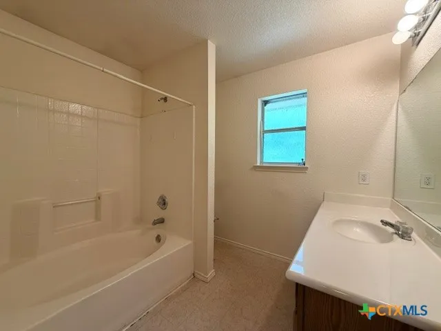 2313 Upland Bend Drive Temple, TX 76502