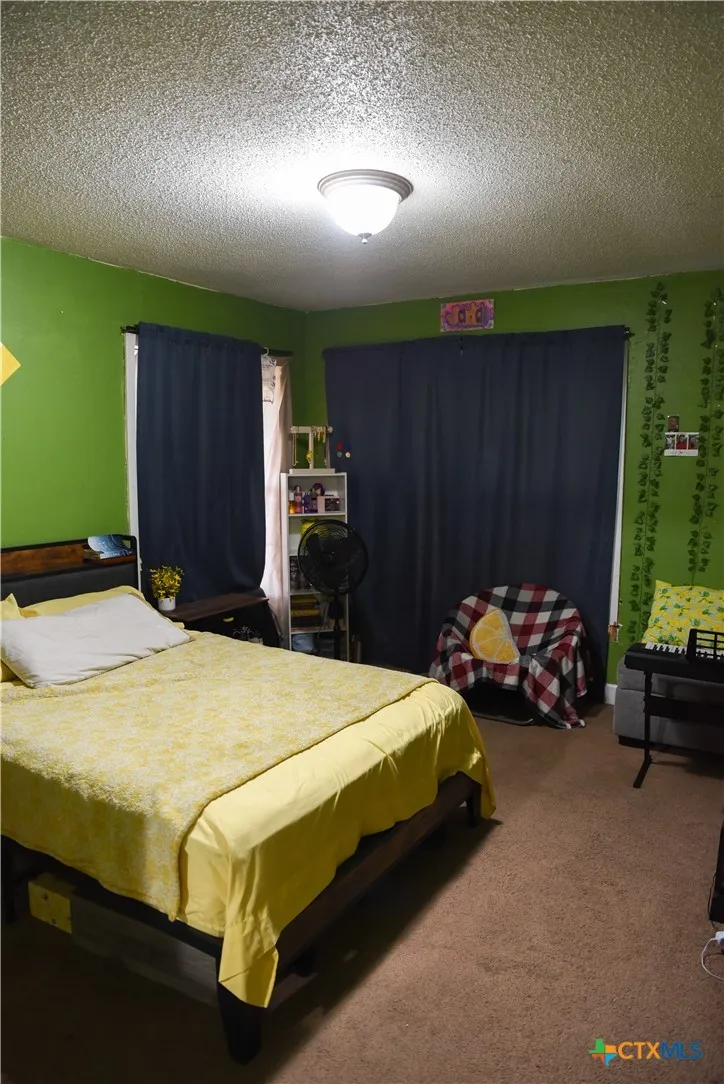 3308 Avondale Street Victoria, TX 77901