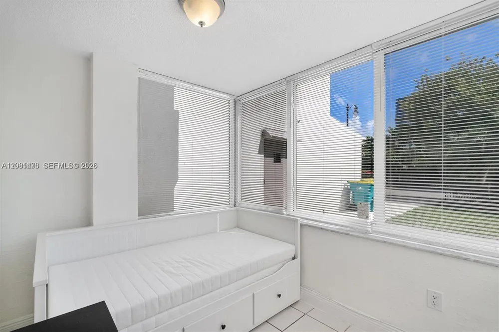 250 180th Dr #158 Sunny Isles Beach, FL 33160