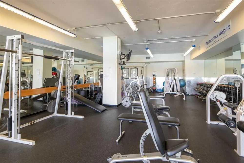 1 LAS OLAS CIRCLE #415 Fort Lauderdale, FL 33316