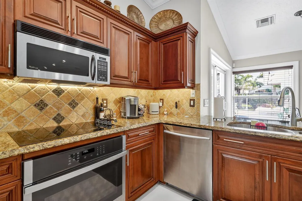 1880 GRANTHAM COURT Wellington, FL 33414